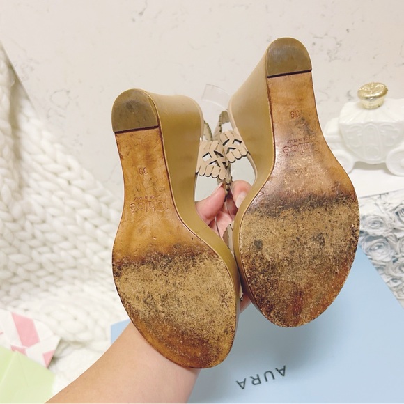 Authentic CHLOE Nude Leather Scalloped / Perforated Sandals / Wedges - Picture 9 of 12
